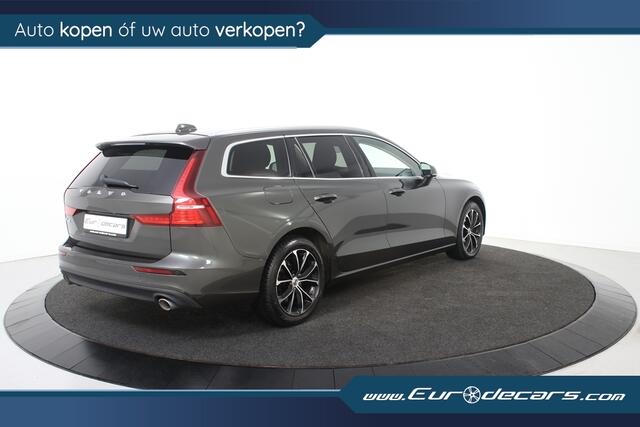 Volvo V60 2.0 B3 Momentum *1ste Eigenaar*Mild Hybrid*Navigatie*Parkassist*