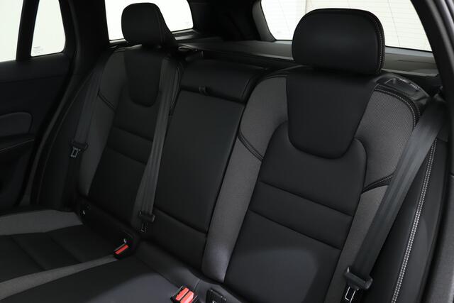 Volvo V60 2.0 T6 PHEV AWD PLUS DARK AUT8 | Panoramadak | 19 inch | Trekhaak