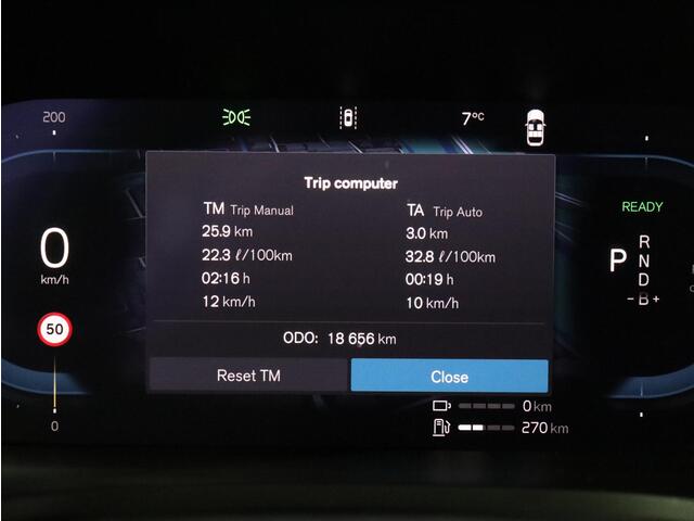 Volvo V60 T6 AWD Plug-in hybrid AWD Plus Dark / Trekhaak / Pano. dak / Harman Kardon / Achter- voor- en stuurverwarming / Contour Stoelen / 360 camera /