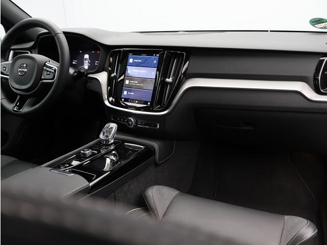 Volvo V60 T6 AWD Plug-in hybrid Plus Dark