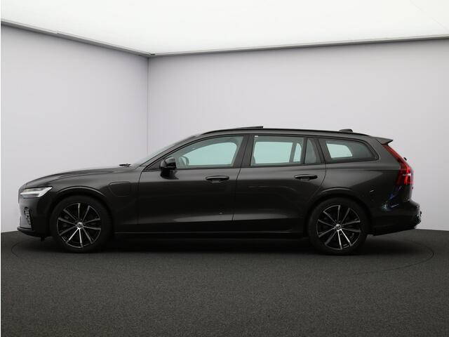 Volvo V60 T6 AWD Plug-in hybrid Plus Dark