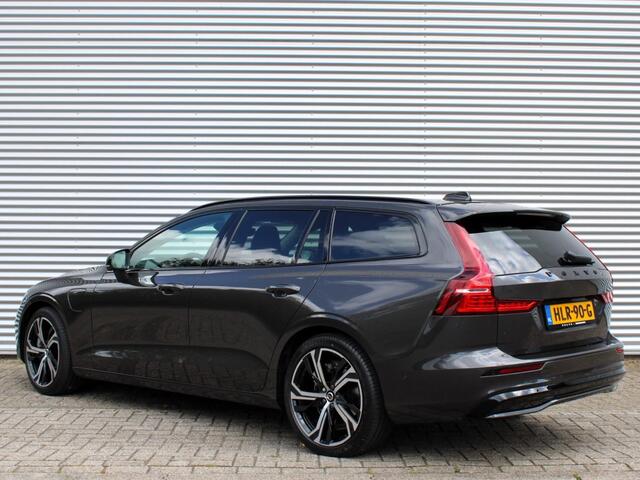 Volvo V60 2.0 T6 Plug-in hybrid AWD Plus Dark Automaat / 19" velgen / Harman Kardon / Privacy Glass / 360* camera