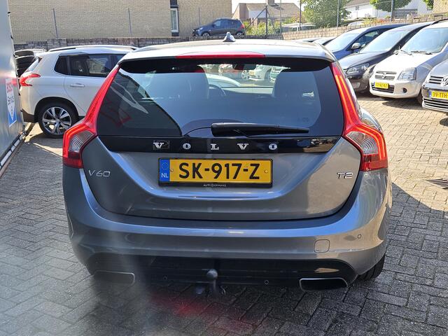 Volvo V60 1.5 T2 Polar+ Dynamic LEER NAVI TEL LM TREKHAAK