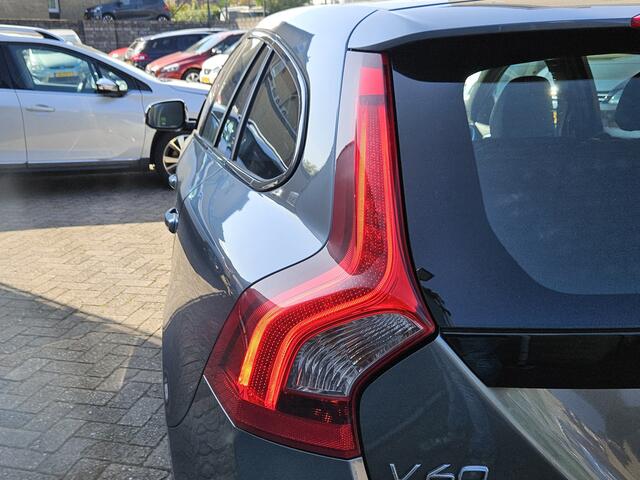 Volvo V60 1.5 T2 Polar+ Dynamic LEER NAVI TEL LM TREKHAAK