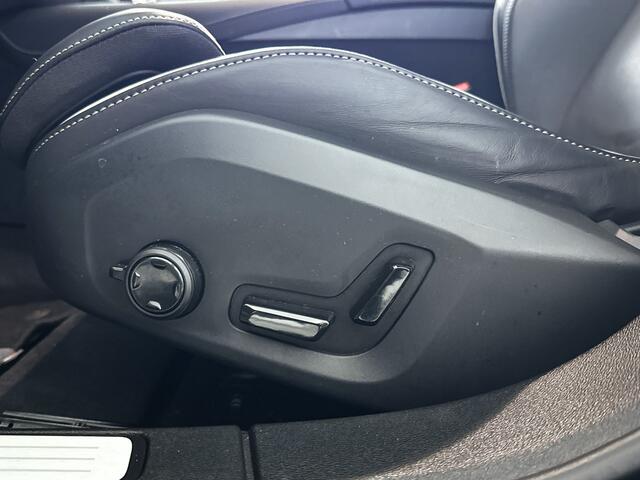 Volvo V60 T6 Recharge Aut. AWD Plus Dark | Panoramadak | 360º camera | Harman Kardon | Trekhaak