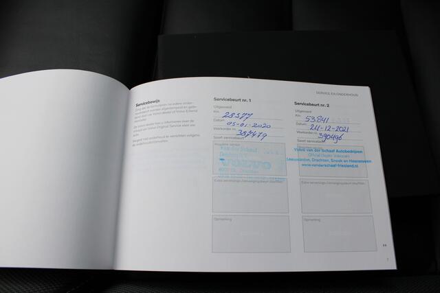 Volvo V60 T8 Twin Engine AWD Polestar Engineered | Dealer onderhouden | Harman Kardon |