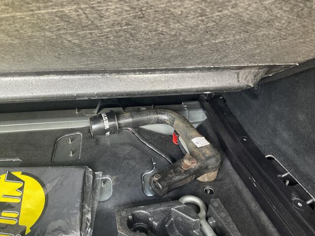 Volvo V60 2.0 B3 Aut8 Business Pro Afn.Trekhaak Leder BLIS Stoel/Stuurverw. 1Eig Intellisafe