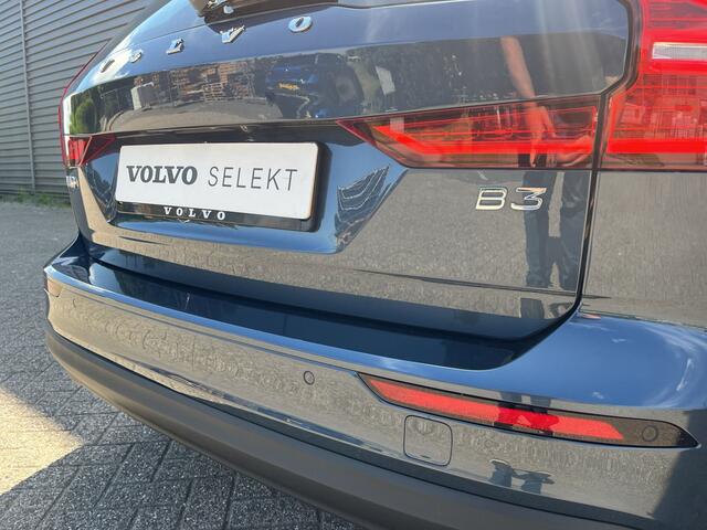 Volvo V60 2.0 B3 Essential Edition / Pack Climat / 18" 5 double spoke / Trekhaak semi elektrisch /