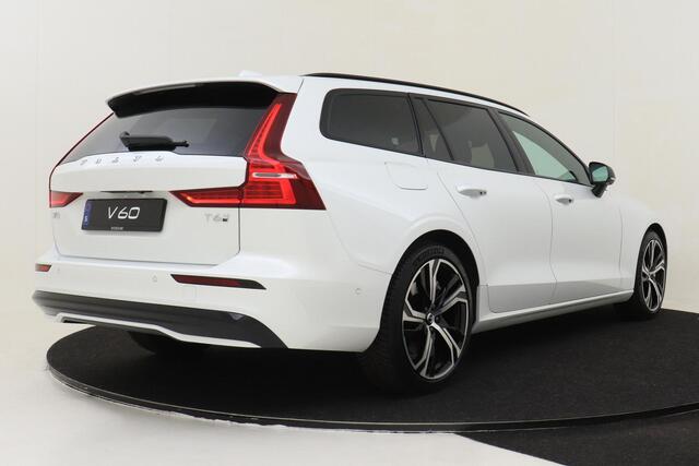 Volvo V60 T6 PLUG-IN HYBRID AWD ULTRA DARK -PANO.DAK|BOWERS&WILKINS|360°CAM|POWER-SEATS|19"|ADAP.LED
