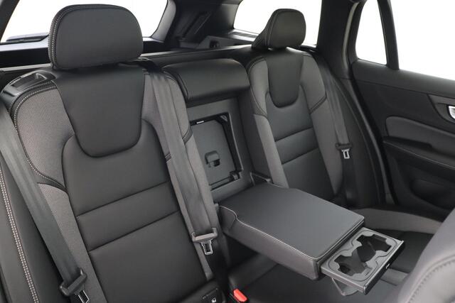 Volvo V60 T6 PLUG-IN HYBRID AWD ULTRA DARK -PANO.DAK|BOWERS&WILKINS|360°CAM|POWER-SEATS|19"|ADAP.LED