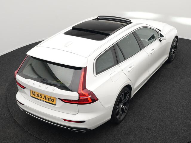 Volvo V60 T6 Recharge AWD Inscription Plug In Hybrid 340pk Dealer O.H. PHEV | Panodak | Lederen Sportstoelen Memory | Trekhaak af Fabriek | Harman Kardon | Navigatie | Apple Carplay | Acam | L.M. 19" | Stoel & Stuurverwarming | DAB | Virtual |