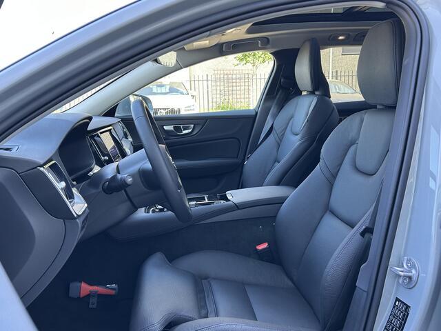 Volvo V60 T6 Aut. Plug-in hybrid AWD Plus Bright | Getint glas | Panoramadak