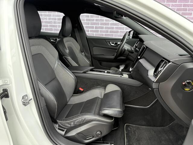 Volvo V60 2.0 T4 R-Design | Polestar optimalisatie | Parkeersensoren V+A | Parkeercamera | Elektrisch verstelbare bestuurders stoel met geheugen | Leder | 19" R-design velgen | Automatisch dimmende binnenspiegel |