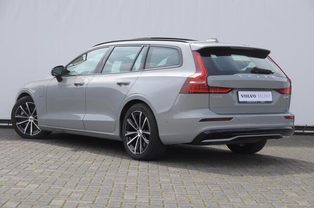 Volvo V60 T6 350PK Automaat Plus Dark / Adaptive cruise control / Elektrische stoelen / Harman Kardon audio / Trekhaak / Pilot assist / BLIS / Stoel en stuur verwarming / Elektrische achterklep / Parkeersensoren met 360 camera / Google infotainment