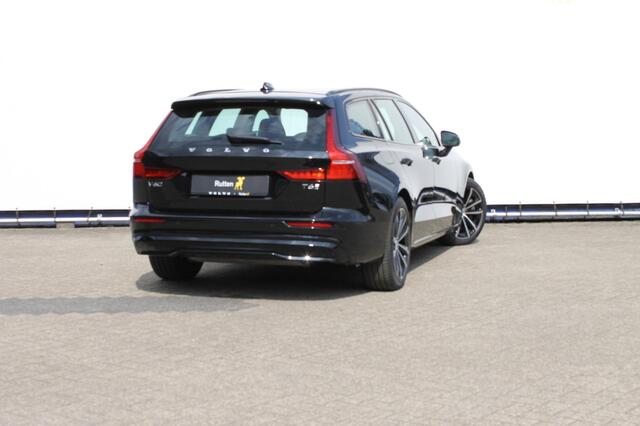 Volvo V60 T6 350PK Automaat Plug-in hybrid AWD Plus Dark Long Range / Google infotainment / Cruise Control / Lederen bekleding / Keyless entry / Elektrisch bedienbare voorstoelen met geheugen / Verwarmbare voorstoelen