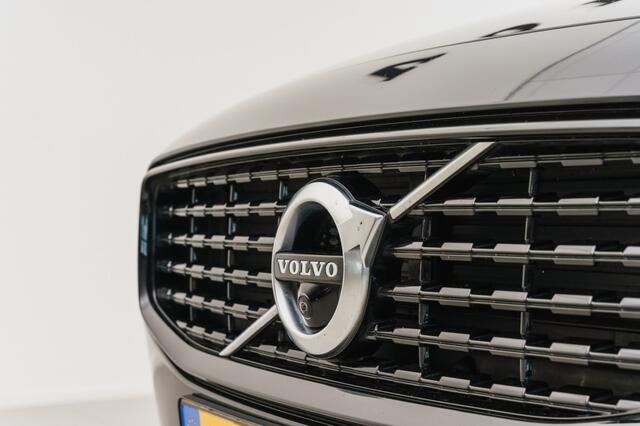 Volvo V60 T6 AWD Plug-in Hybrid R-Design