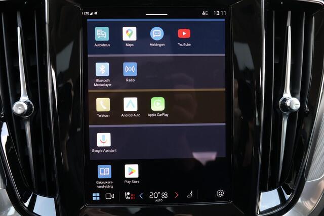 Volvo V60 T6 Plug-in hybrid AWD Essential Edition IntelliSafe Assist & Surround - Parkeercamera achter - Lederen Bekleding - Verwarmde voorstoelen, stuur & achterbank - Parkeersensoren voor & achter - Elektr. verstelbare lendesteunen - 19' LMV