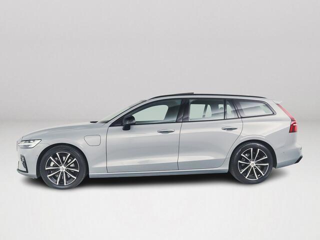 Volvo V60 T6 Plug-in hybrid AWD Plus Dark | Panoramadak | Harman Kardon | 360° camera | Trekhaak