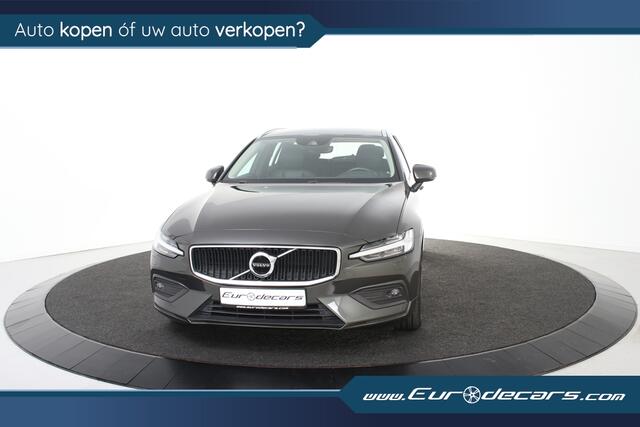 Volvo V60 2.0 B3 Momentum Geartronic *1ste Eigenaar*Leer*Navigatie*Carplay*