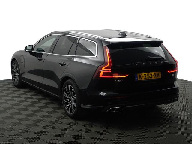 Volvo V60 2.0 T6 Recharge AWD Inscription Aut- Stuur/Stoelverwarming, Elek Trekhaak, CarPlay, Android Auto, Xenon Led, Leder Interieur