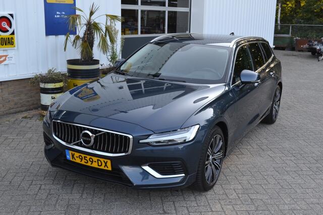Volvo V60 2.0 T8 AWD R. R-Des.