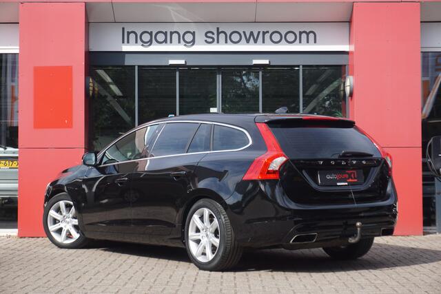 Volvo V60 1.5 T3 Polar+ Dynamic | Origineel NL | Leder | Trekhaak | Cruise Control | Navigatie | PDC | 17'' LM |