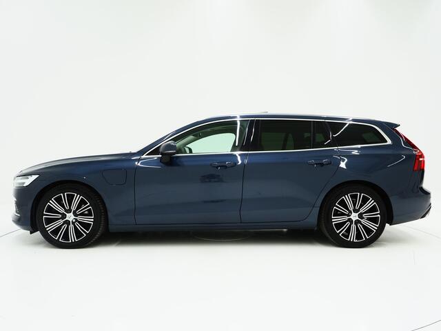 Volvo V60 2.0 T6 Twin Engine AWD Inscription | Panoramadak | Trekhaak | Camera | Memory | LED | Carplay