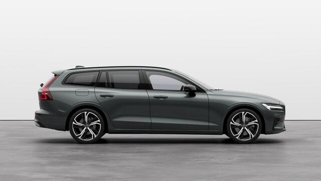 Volvo V60 2.0 T6 Plug-in hybrid AWD Plus Dark | Google | Longe Range | Schuif-/Kanteldak | Lederen Bekleding | Head-Up Display | Getint Glas | Sportstoelen | Harman Kardon Audio | Memory | 19" LM