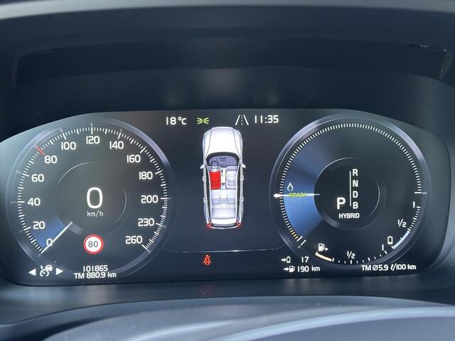 Volvo V60 2.0 T8 Twin Engine AWD Inscription / Elek. Stoelen / Trekhaak / Luchtvering / Panoramadak / Bowers & Wilkins / Camera / Leder / Stoelen+Stuur+Achterbank Verwarmd / BLIS / Carplay /