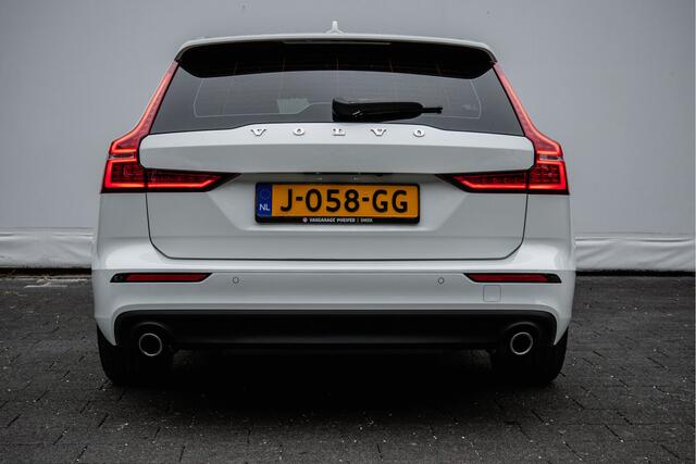 Volvo V60 2.0 B3 164pk Aut. Business Pro Contourstoelen/ Stuur-stoelverwarming/ Camera/ Navigatie/ Carplay/ Cruise control/ Full led