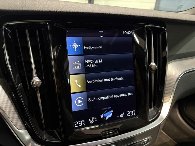 Volvo V60 T6 Aut. AWD R-Design Leder Panoramadak 340pk