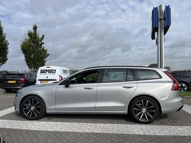 Volvo V60 T6 Plug-in hybrid AWD Plus Dark | 360 Camera | Harman/Kardon | Trekhaak |
