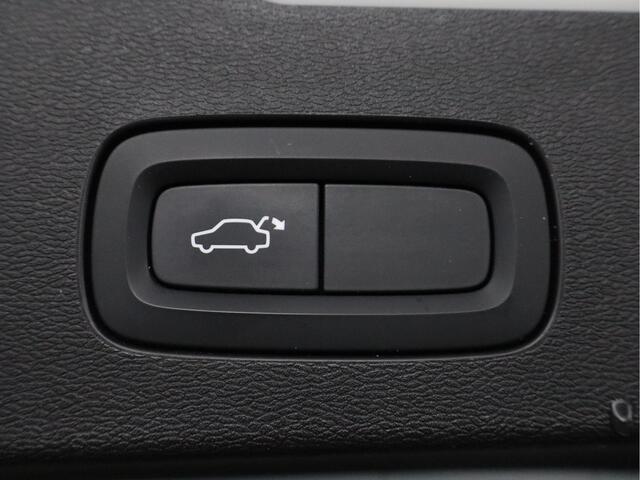 Volvo V60 2.0 T6 Twin Engine AWD Inscription | Harman Kardon | Trekhaak