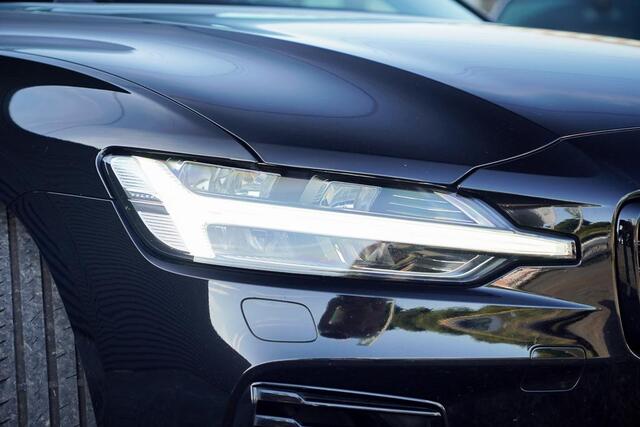 Volvo V60 2.0 T8 Twin Engine AWD Polestar 405 PK / Bowers&Wilkins / HEICO / Pano / Adaptive Cruise / Trekhaak