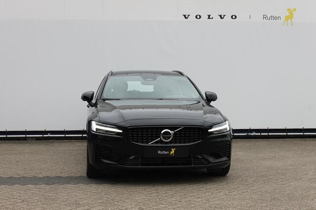 Volvo V60 T6 350PK Autm. Plug-in hybrid AWD Plus Dark Long Range / Google infotainment / Semi elekrisch wegklapbare trekhaak / Verwarmbare voorruit / Elektrisch bedienbare voorstoelen met geheugen / Verwarmbare voorstoelen