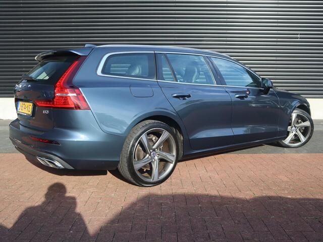 Volvo V60 2.0 B3 Business Pro | Clima | Cruise adapt. | Apple Carplay/Navi | Leder | PDC | IntelliSafe |