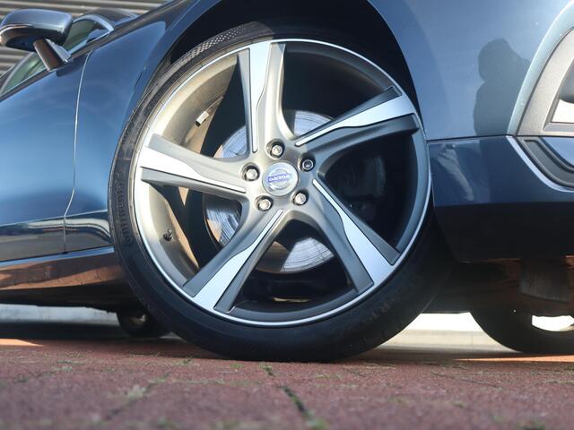 Volvo V60 2.0 B3 Business Pro | Clima | Cruise adapt. | Apple Carplay/Navi | Leder | PDC | IntelliSafe |