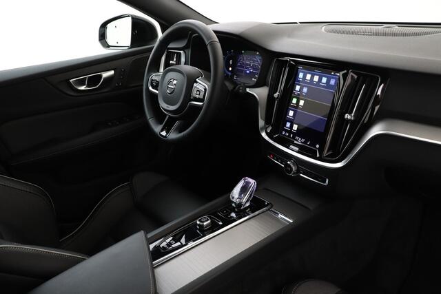Volvo V60 T6 PLUG-IN HYBRID AWD PLUS DARK -PANO.DAK|HARMAN/KARDON|360°CAM|BLIS|TREKHAAK