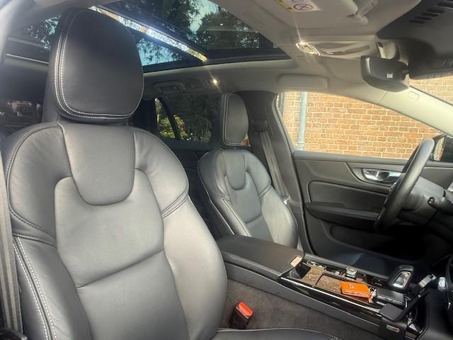 Volvo V60 2.0 T6 Recharge AWD R-Design Leer-Trekhaak