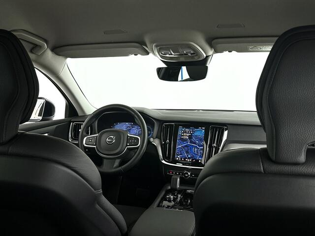 Volvo V60 T6 Plug-in hybrid AWD Essential Bright | Parkeercamera | Stoel- en Stuurverwarming | Trekhaak