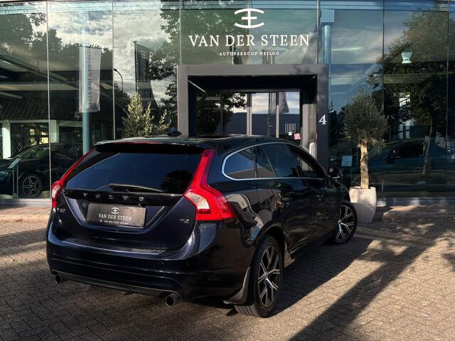 Volvo V60 2.0 T4 Summum | Memory Seats | Stoelverwarming | Camera