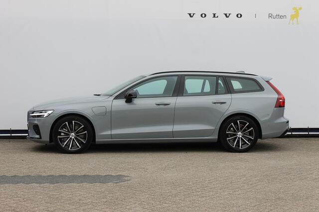 Volvo V60 T6350PK Autm. Plug-in hybrid AWD Plus Dark Long Range / Google infotainment / Semi elekrisch wegklapbare trekhaak / Verwarmbare voorruit / Elektrisch bedienbare voorstoelen met geheugen / Verwarmbare voorstoelen