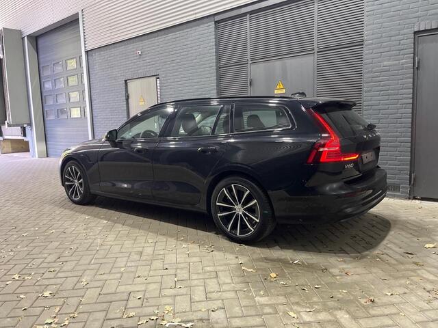 Volvo V60 T6 Plug-in hybrid Plus Dark | ACC | Stoel+Stuurverwarming | Camera | Stoel+Stuurverwarming | Keyless