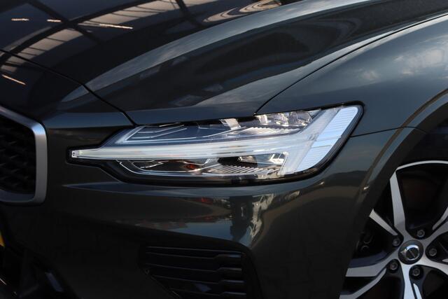 Volvo V60 2.0 T6 Twin Engine AWD R-Design | Pano | Camera | H/K | Memory |