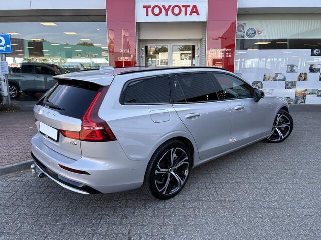 Volvo V60 2.0 T6 Recharge Plus Dark | Trekhaak | 360 camera | Harman Kardo