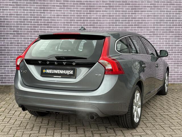 Volvo V60 1.5 T2 Nordic+ | Bi-Xenon | Standkachel | Stoelverwarming | Parkeersensoren | High Performance audio |