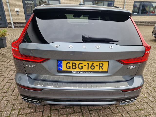 Volvo V60 2.0 T8 Twin Engine AWD R-Design PANO | Harman Kardon | Blis | HUD