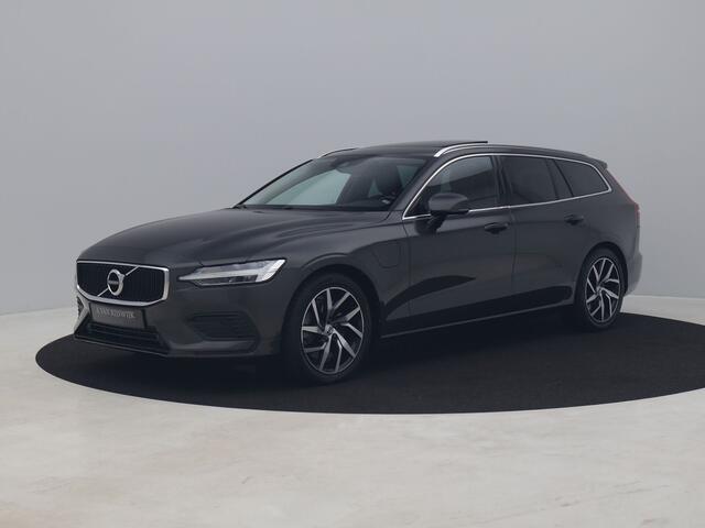 Volvo V60 2.0 T8 Twin Engine AWD Momentum | PANO | CAMERA | ADAPTIVE | H&K | KEYLESS