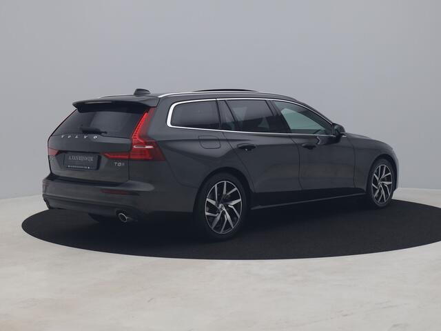 Volvo V60 2.0 T8 Twin Engine AWD Momentum | PANO | CAMERA | ADAPTIVE | H&K | KEYLESS