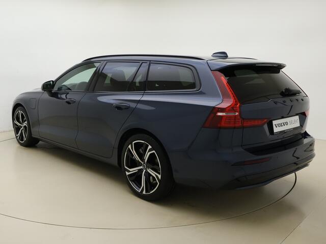 Volvo V60 T6 350pk AWD Plus Dark / Sportleder / Stoel + Stuurw. Verwarming / 19'' / Getint glas / Elektr. Stoelen / Elektr. Achterklep / PDC + Camera /